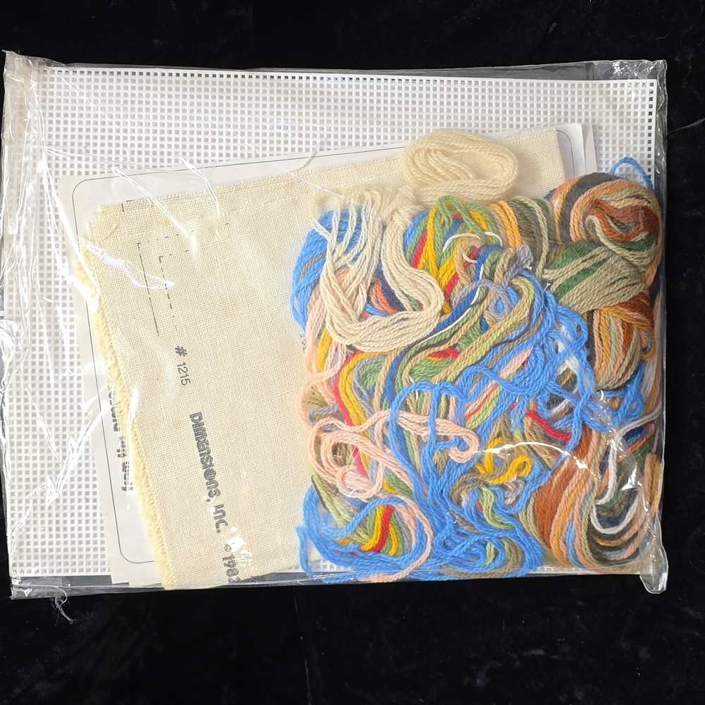 Dimensions Crewel Kit - Picture 2 of 3